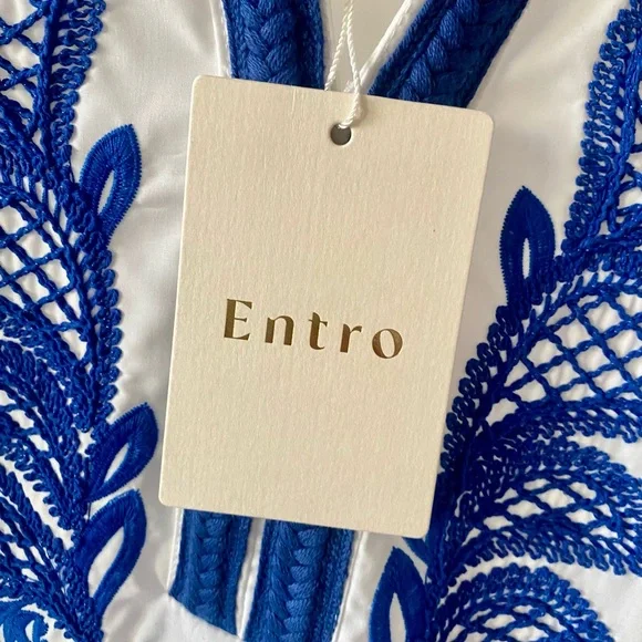 NWT Entro Madelyn Blouse; White Tunic with Royal Blue Embroidery - Picture 3 of 5